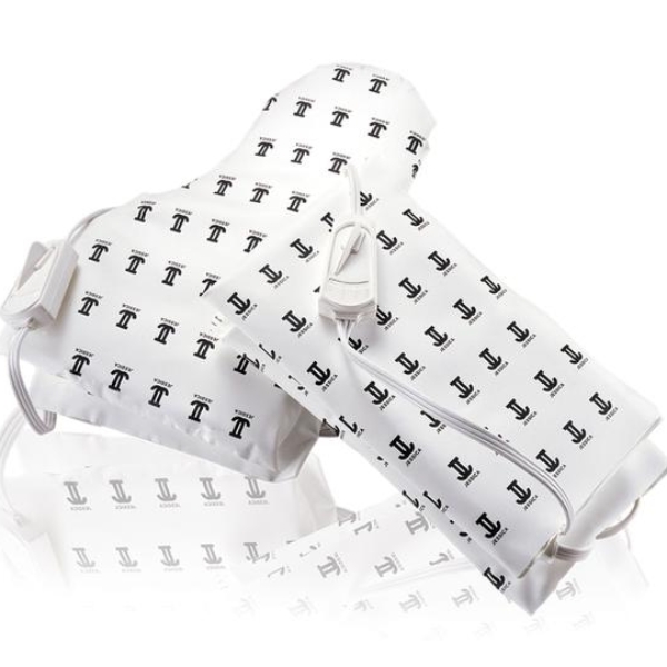 MittensBooties_7a49fdcc-efae-4277-8c67-f5a5214cdf81_600x